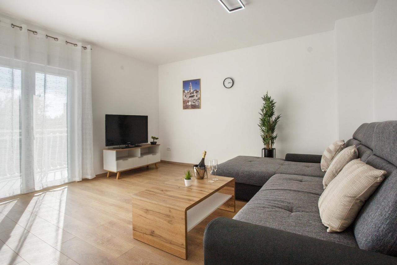 Apartment Radman Split Exterior photo